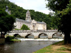 Brantme bridge and abbey