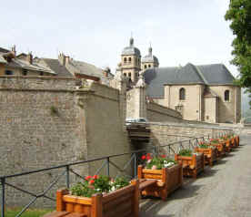 Briançon town walls