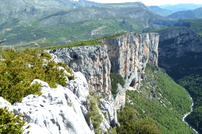 Canyon du Verdon cliffs