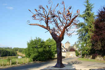 Gignac - Iron Tree sculpture