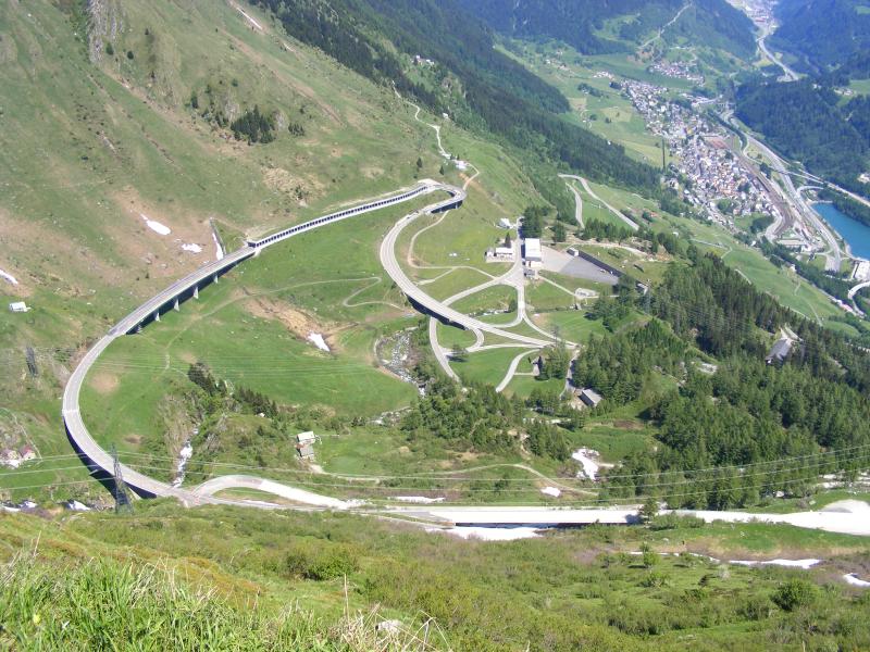The road up to the St Gotthard Pass