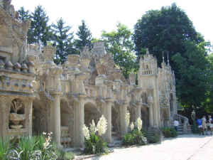 Palais Ideal side view