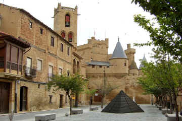 Olite Castle and town square